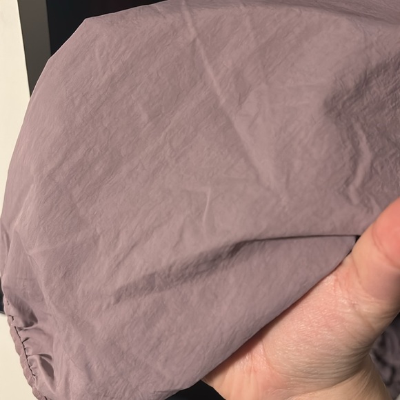 Large purple All in Motion windbreaker - Picture 4 of 4